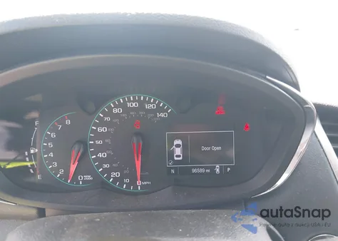 2018 Chevrolet Trax Lt z USA, uszkodzony, nr VIN KL7CJPSB0JB661113